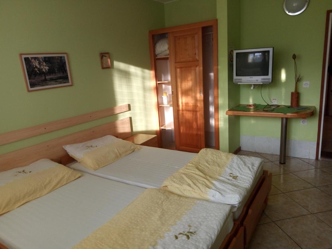 Hostel Bata Kanjiža Dış mekan fotoğraf
